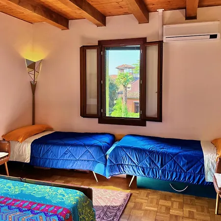 Luce Fantasia E Tv 70p A 2 Minuti Dalla