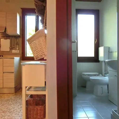 Luce Fantasia E Tv 70p A 2 Minuti Dalla Apartment Lido di Venezia