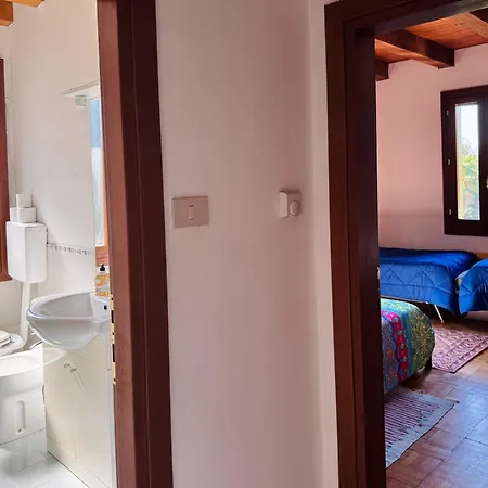 Luce Fantasia E Tv 70p A 2 Minuti Dalla