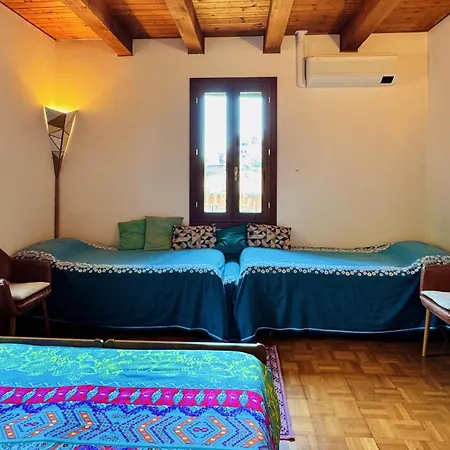 Luce Fantasia E Tv 70p A 2 Minuti Dalla Appartamento