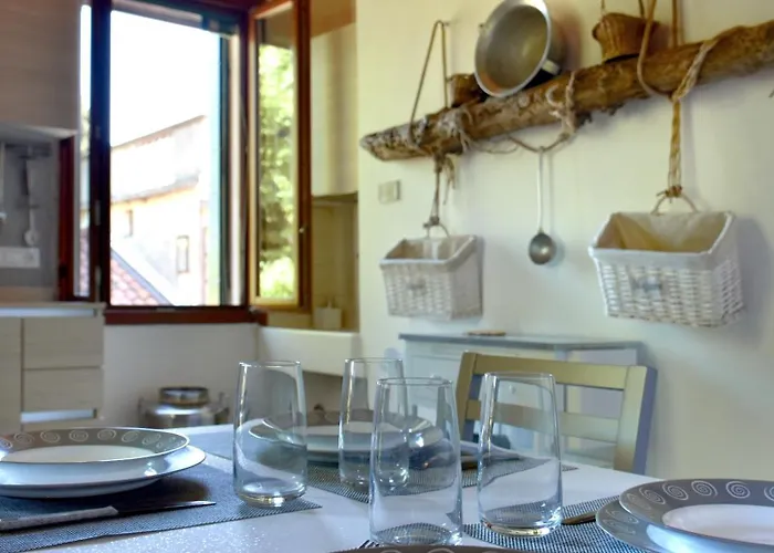 Luce Fantasia E Tv 70p A 2 Minuti Dalla *